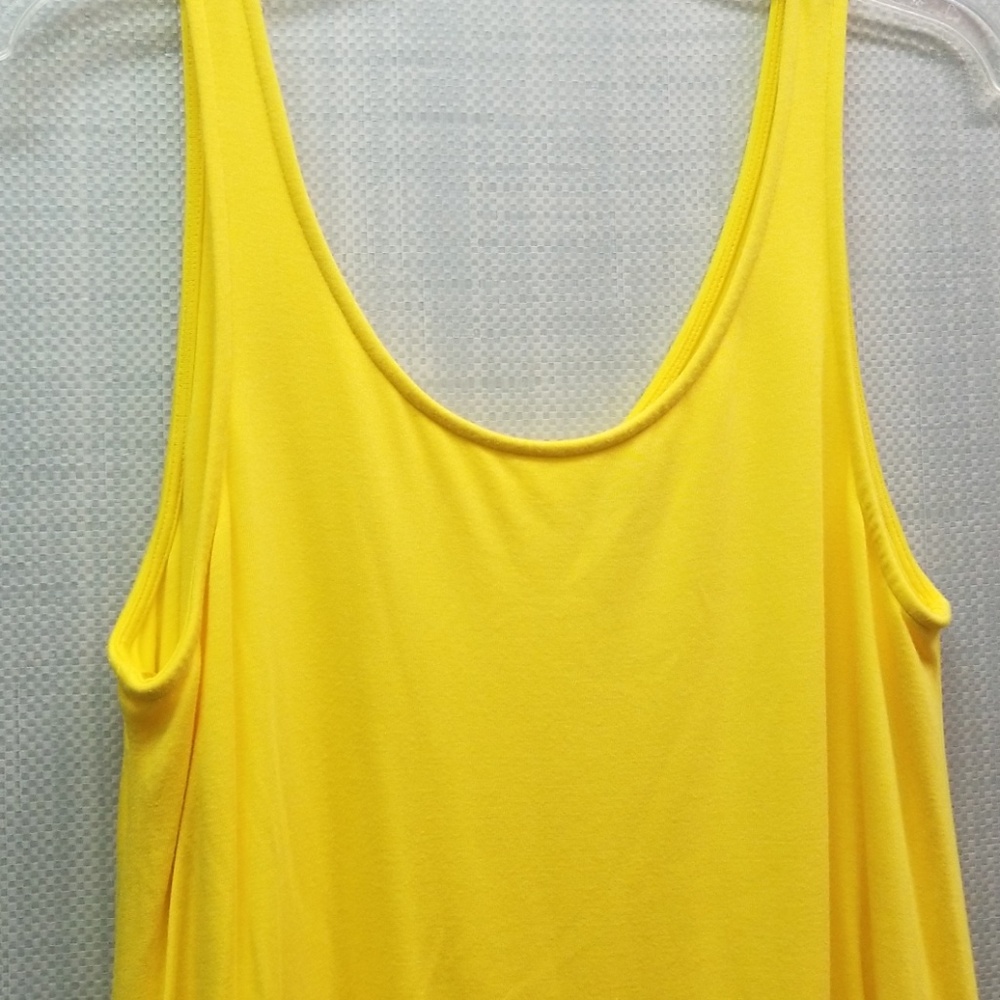 Tank top - Picture 2 of 3